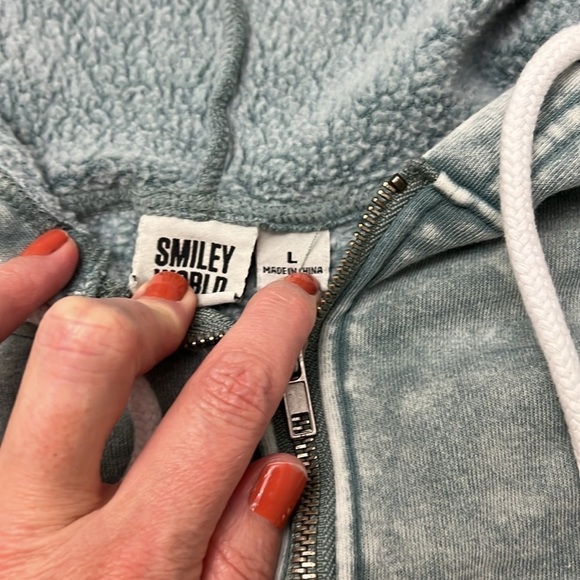 Smiley World hoodie size L - Picture 4 of 5